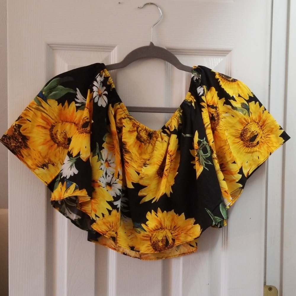 Sunflower croptop